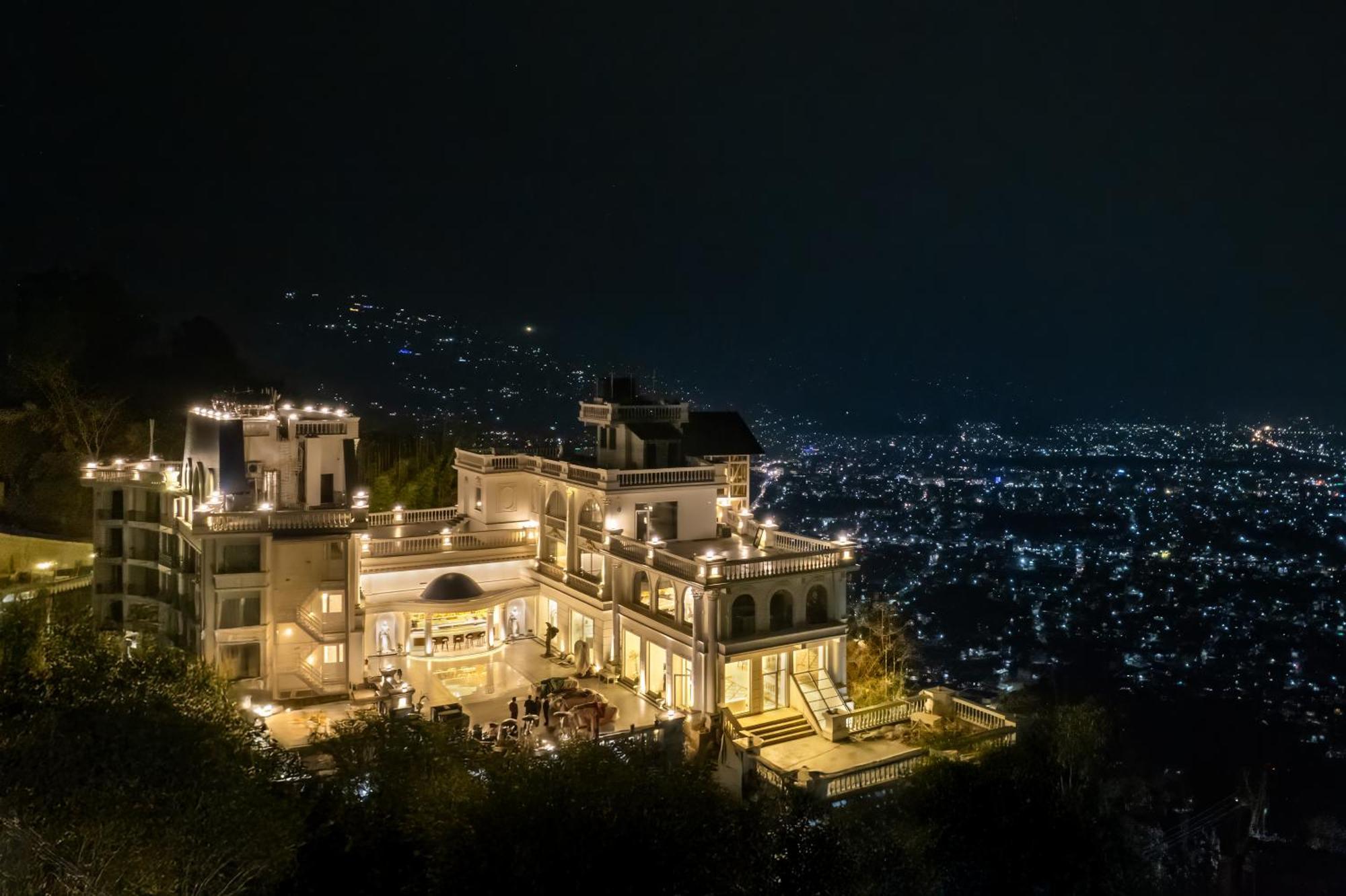 Le Glamour Luxury Resort&Wellness Spa Pvt Ltd Pokhara Exterior foto